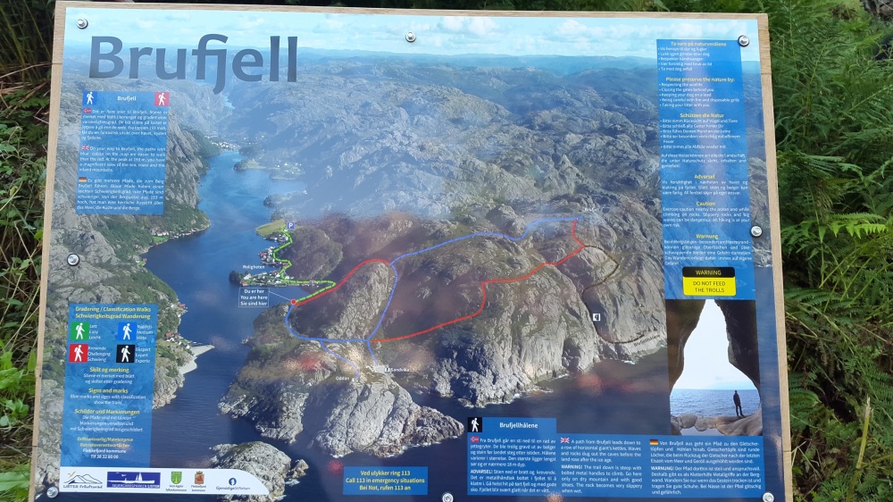 Hiking Map to Brufjell