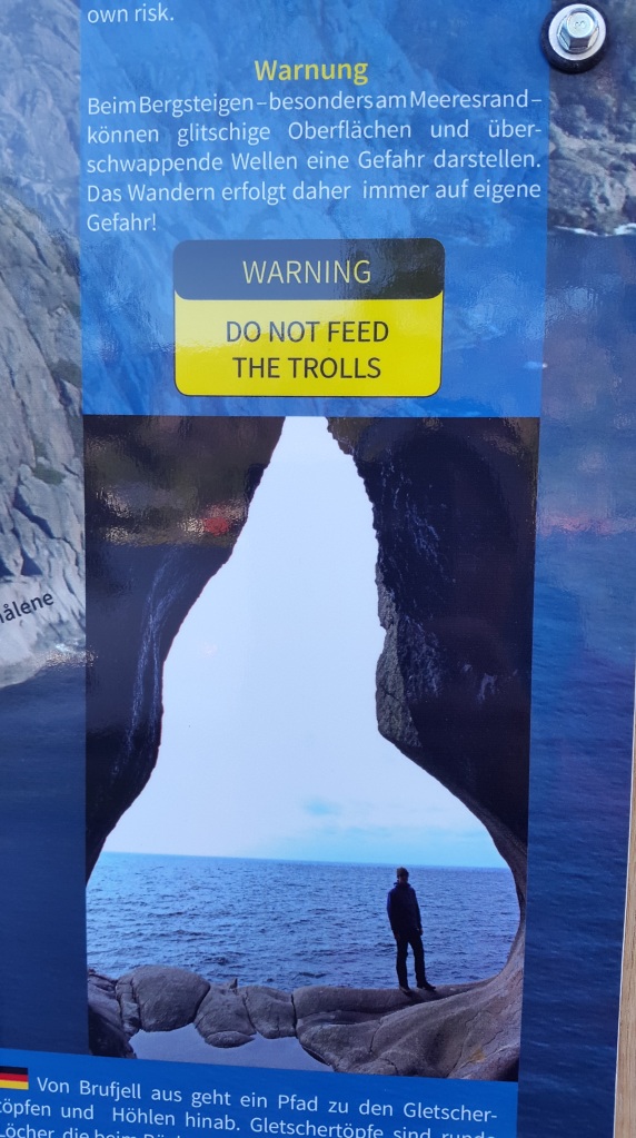 DO NOT FEED THE TROLLS :)